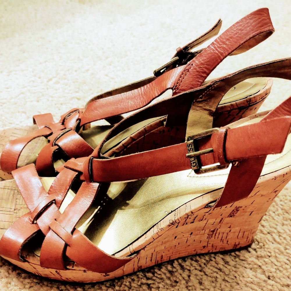 Guess wedges sz 9.5